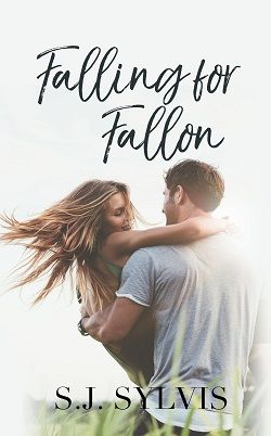 Falling for Fallon (Oak Hill 2)