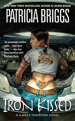 Iron Kissed (Mercy Thompson 3)