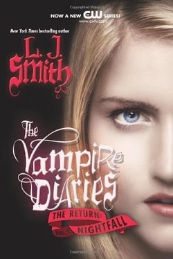 Nightfall (The Vampire Diaries 5)
