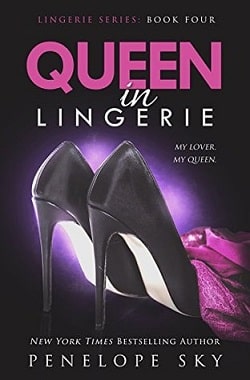 Queen in Lingerie (Lingerie 4)