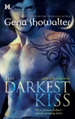 The Darkest Kiss (Lords of the Underworld 2)